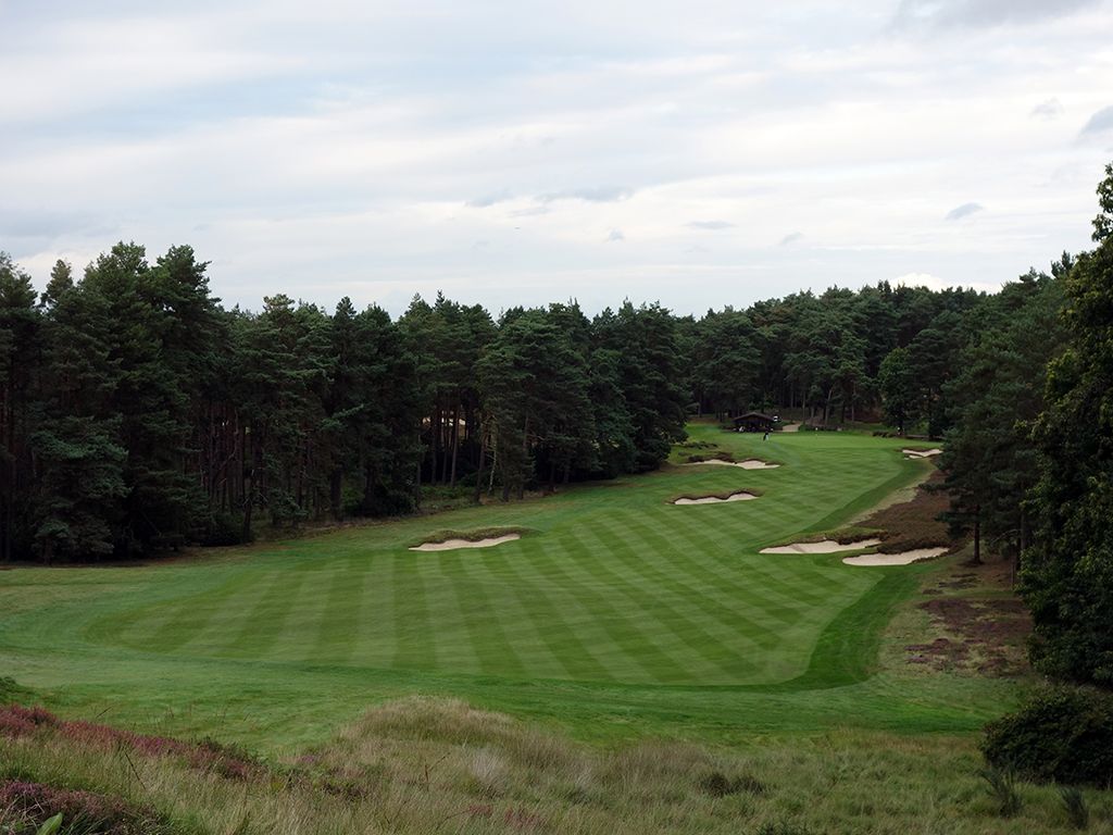 The famous 10th hole at Sunningdale Old course